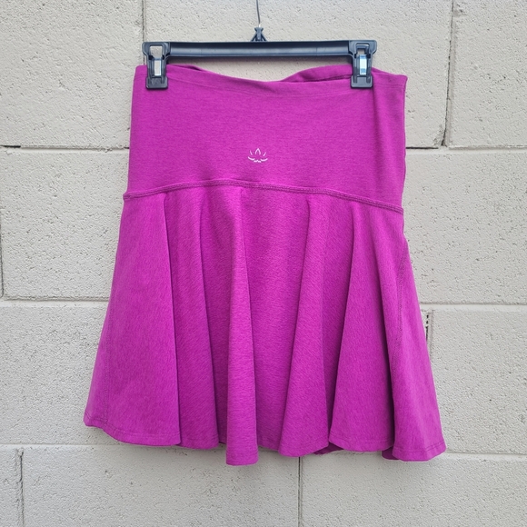 Beyond the Bump | Spacedye Maternity Hot Shot Circle Skirt Magenta Heather - Picture 5 of 8